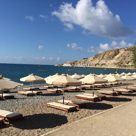 Βίλα House - Image *