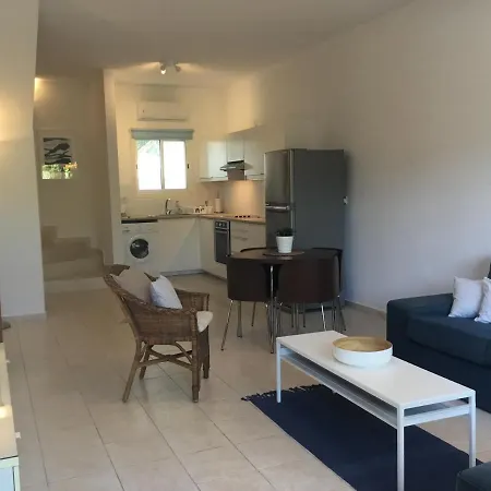 House - Image * 皮斯索里