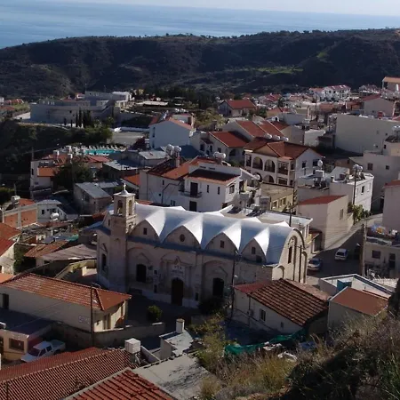 Vila House - Image *