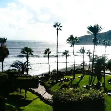 Villa House - Image *