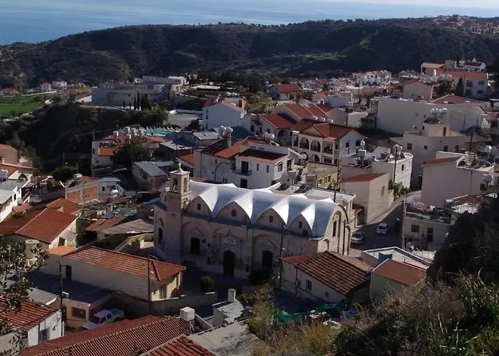 Vila House - Image *