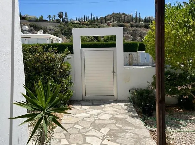 House - Image Pissouri